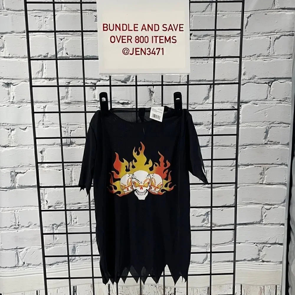Brand new Pirate shirt L